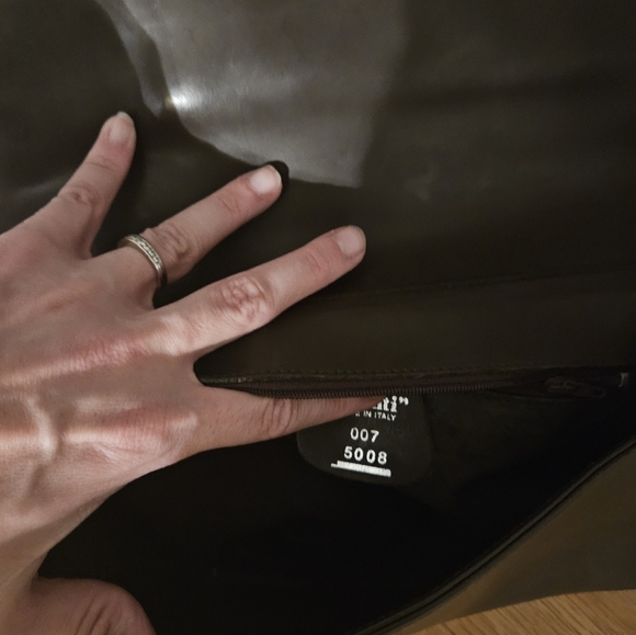 Isanti Vintage Italian Leather Shoulder Bag Chocolate Brown EUC - Picture 5 of 9